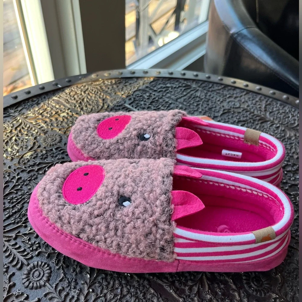 ACORN KIDS CRITTER NOVELTY MOC SLIPPERS IN PINK PIG 3-4